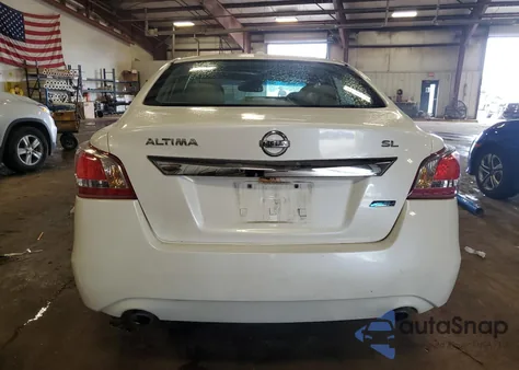 2013 Nissan Altima 2.5 from USA, damaged, VIN 1N4AL3AP0DC150886